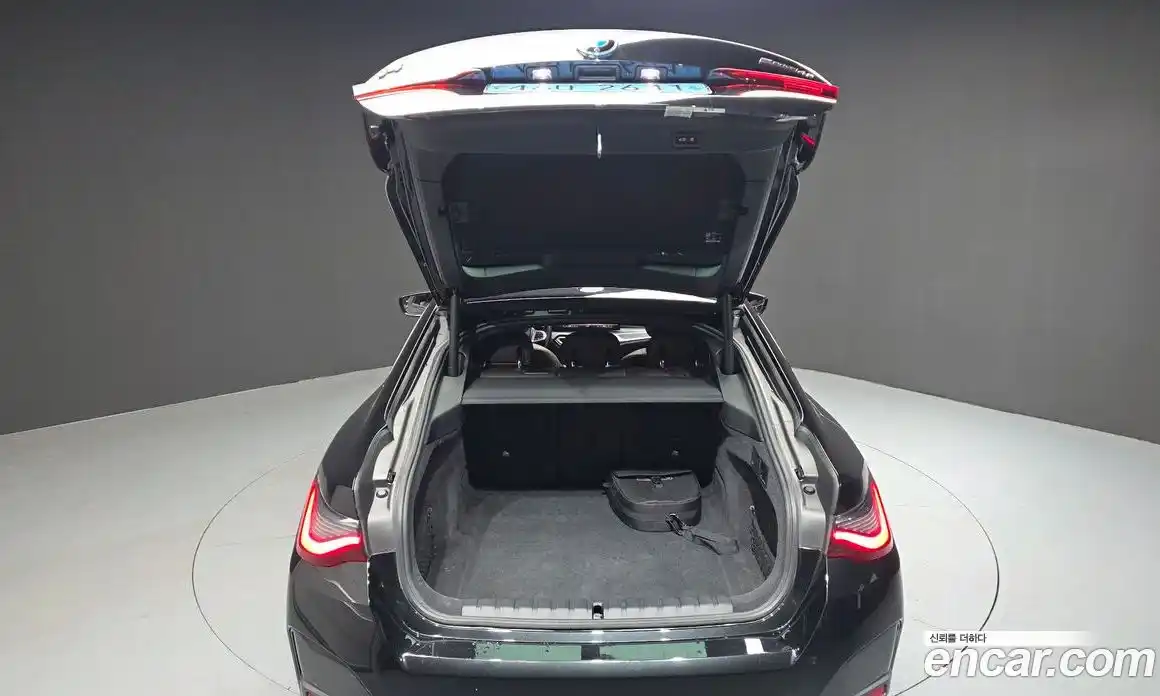BMW i4 2022 0.2 гидро, фото 24