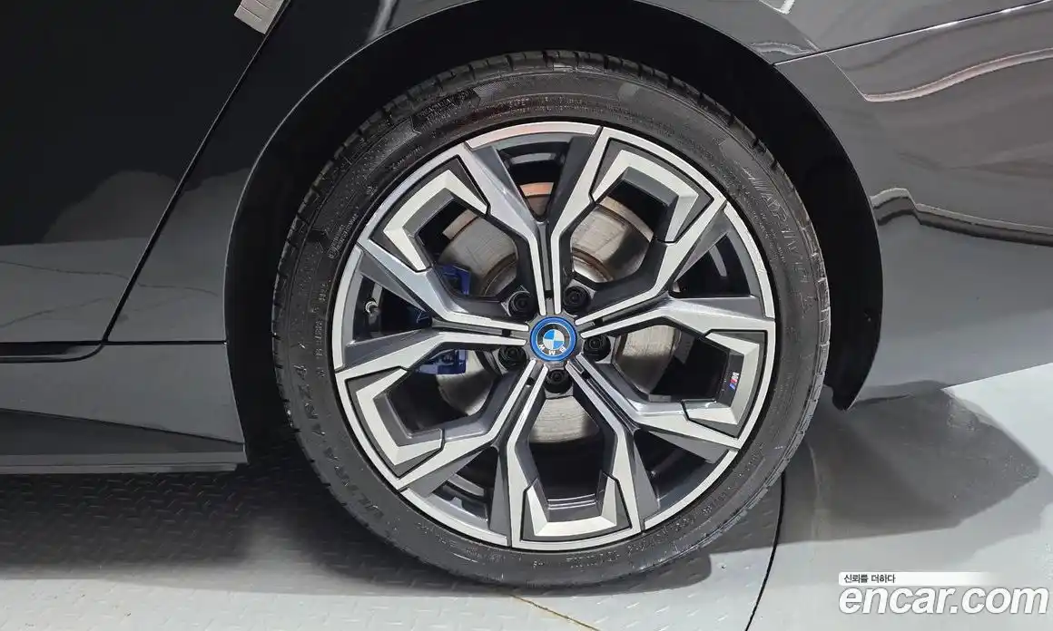 BMW i4 2022 0.2 гидро, фото 7