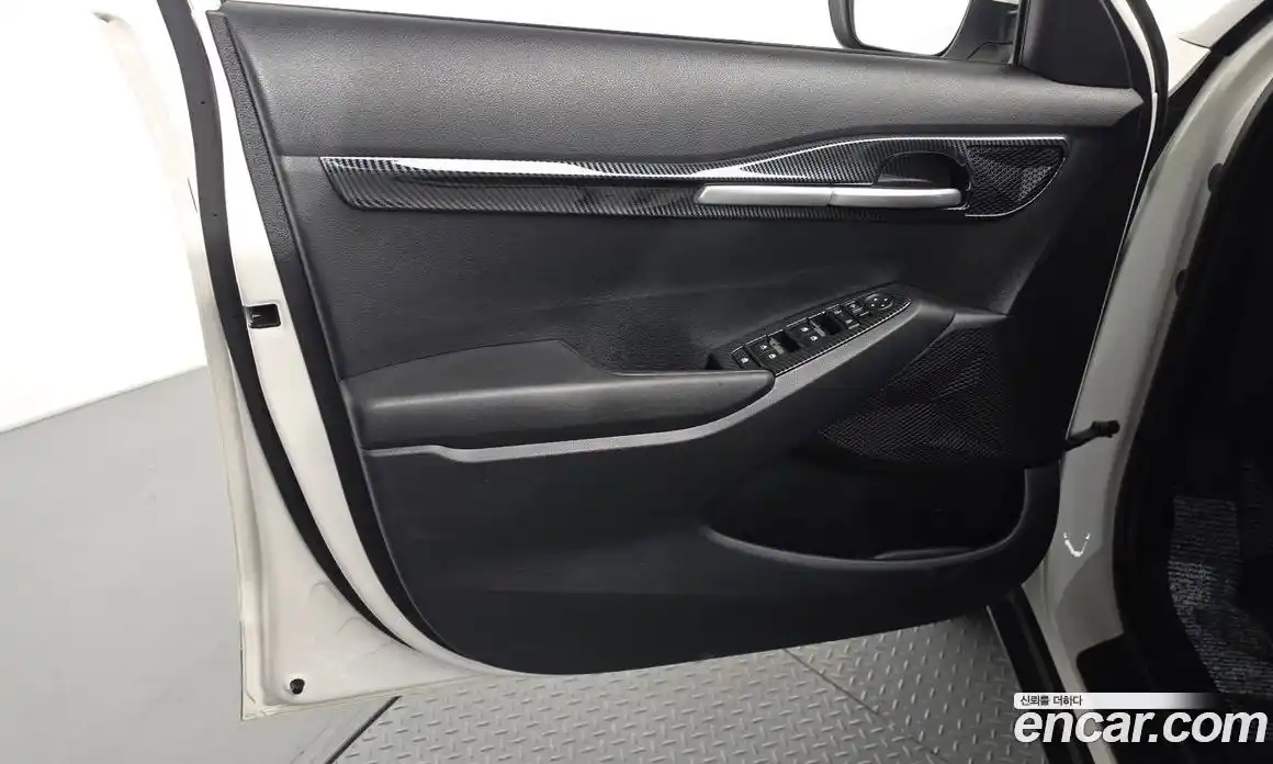 Kia Seltos 2025 1.6 гидро, фото 14
