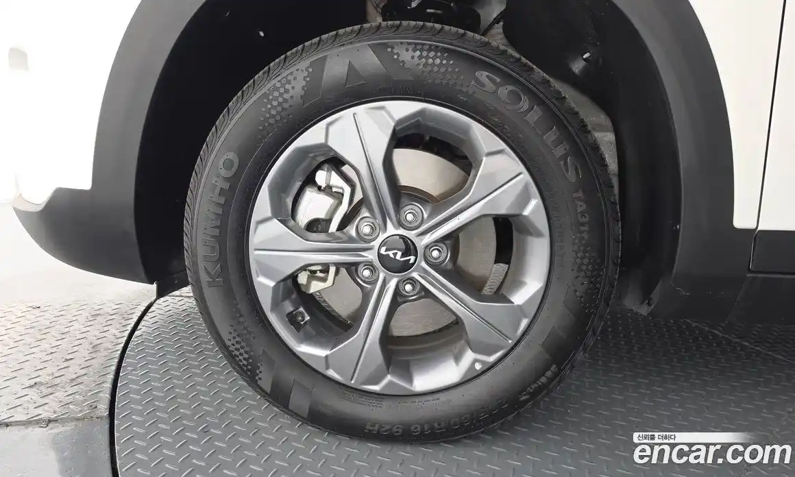 Kia Seltos 2025 1.6 гидро, фото 5