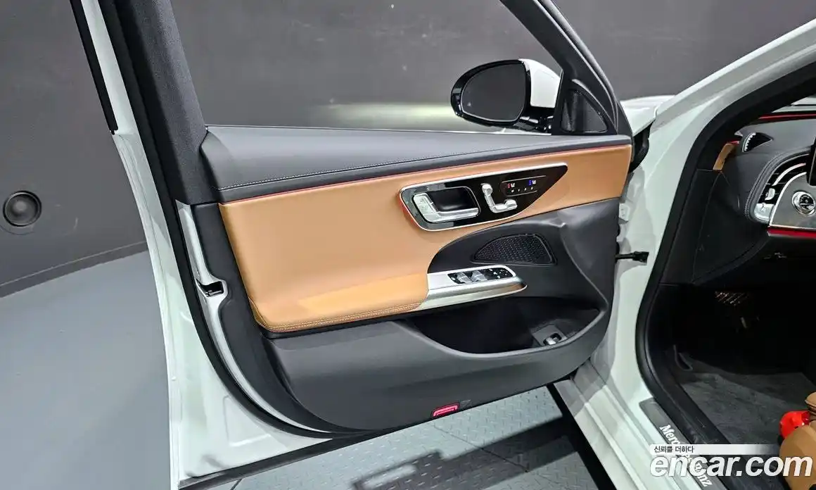 Mercedes-Benz E-Class 2025 2.0 гидро, фото 14