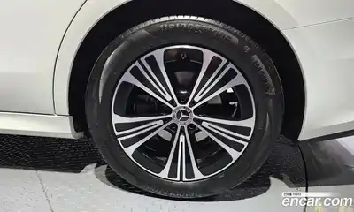 Mercedes-Benz E-Class 2025 2.0 гидро, миниатюра 7