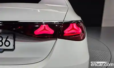 Mercedes-Benz E-Class 2025 2.0 гидро, миниатюра 9