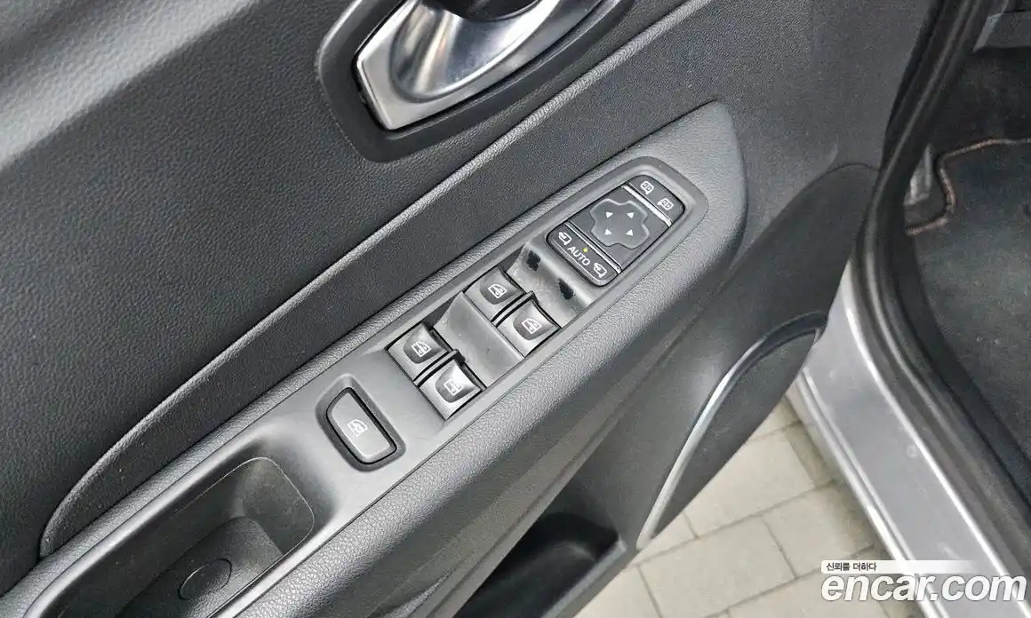 Renault QM3 2019 1.5 гидро, фото 14