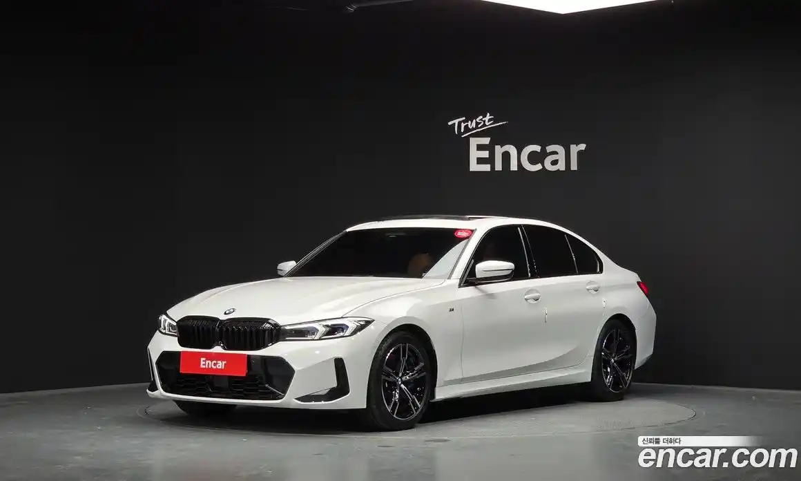 BMW 3-Series 2025 2.0 гидро, фото 1