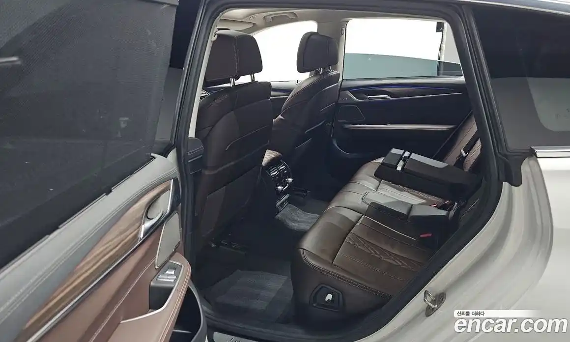 BMW 6-Series 2023 3.0 гидро, фото 17