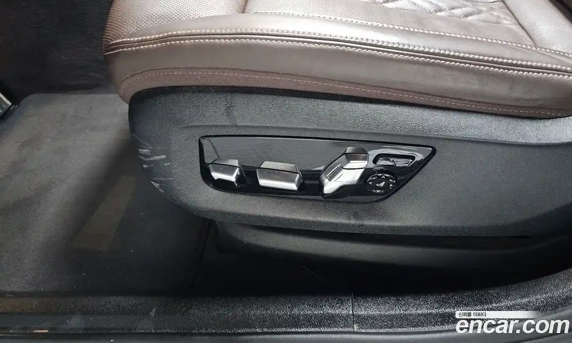BMW 6-Series 2023 3.0 гидро, фото 31