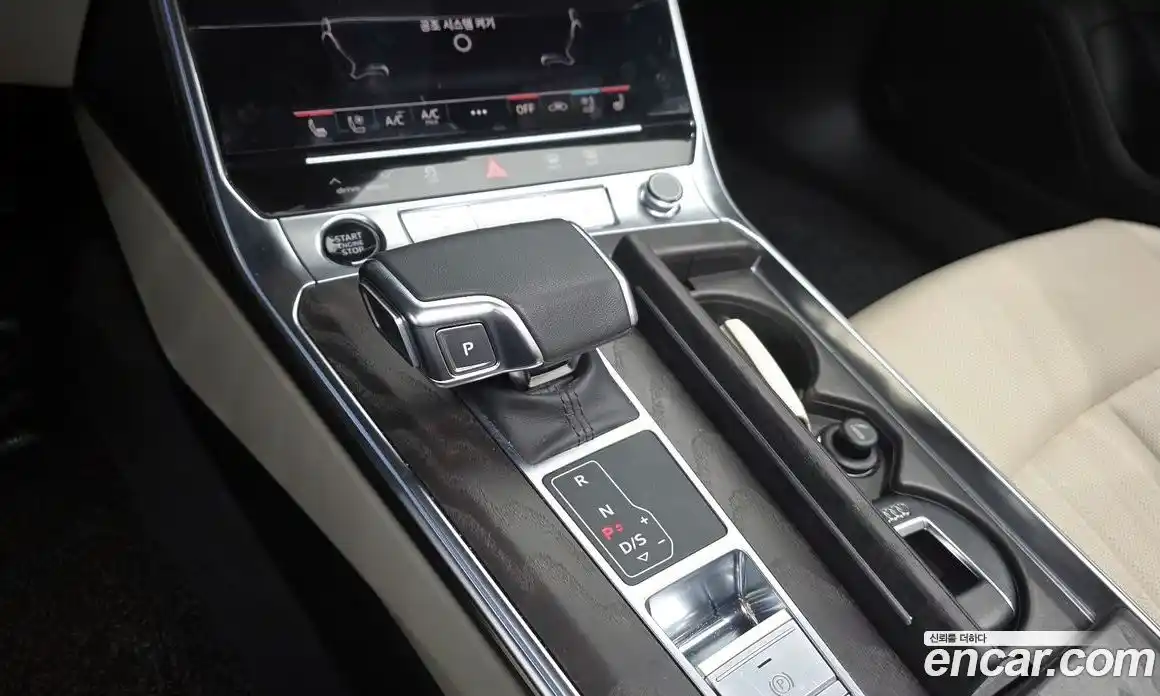 Audi A6 2023 2.0 гидро, фото 12