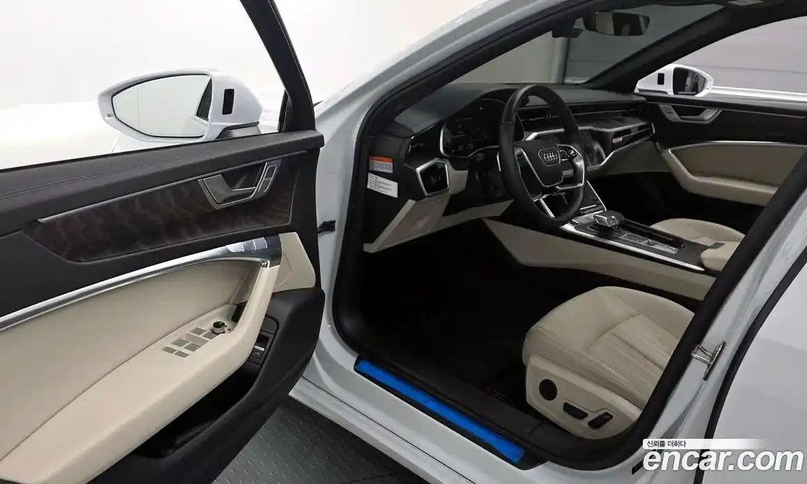 Audi A6 2023 2.0 гидро, фото 13