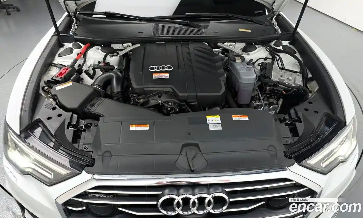 Audi A6 2023 2.0 гидро, фото 6