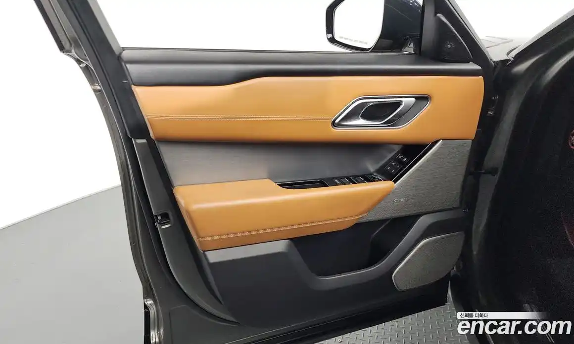 Land Rover Range Rover Velar 2018 3.0 автомат (гидро), фото 14