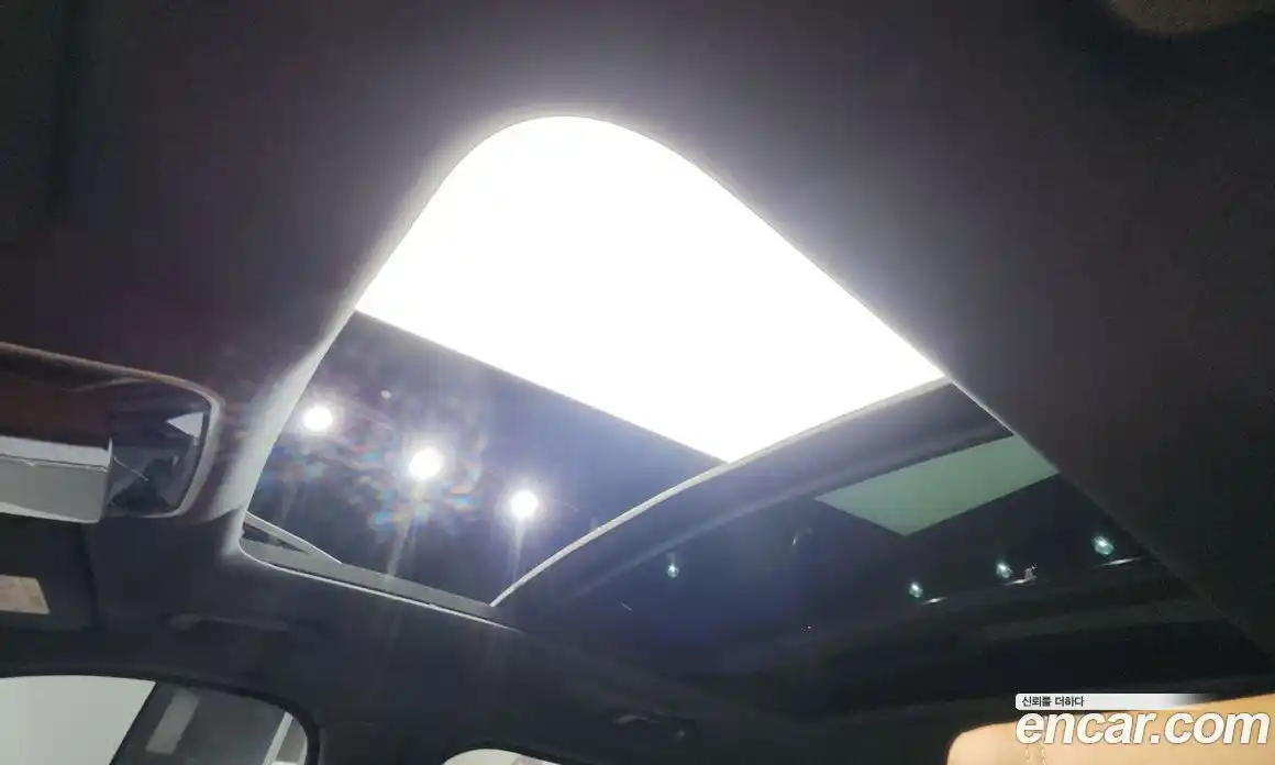 Land Rover Range Rover Velar 2018 3.0 автомат (гидро), фото 23