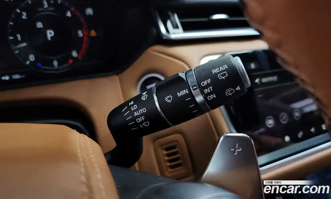 Land Rover Range Rover Velar 2018 3.0 автомат (гидро), фото 30