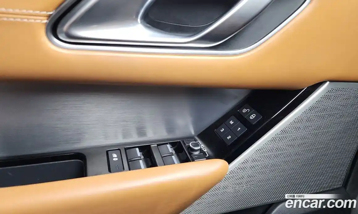 Land Rover Range Rover Velar 2018 3.0 автомат (гидро), фото 35