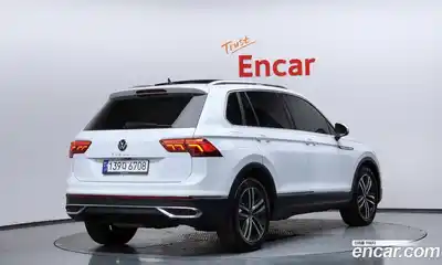 Volkswagen Tiguan 2023 2.0 автомат (гидро), миниатюра 2