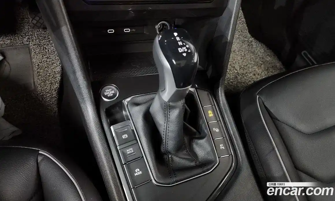 Volkswagen Tiguan 2023 2.0 автомат (гидро), фото 9