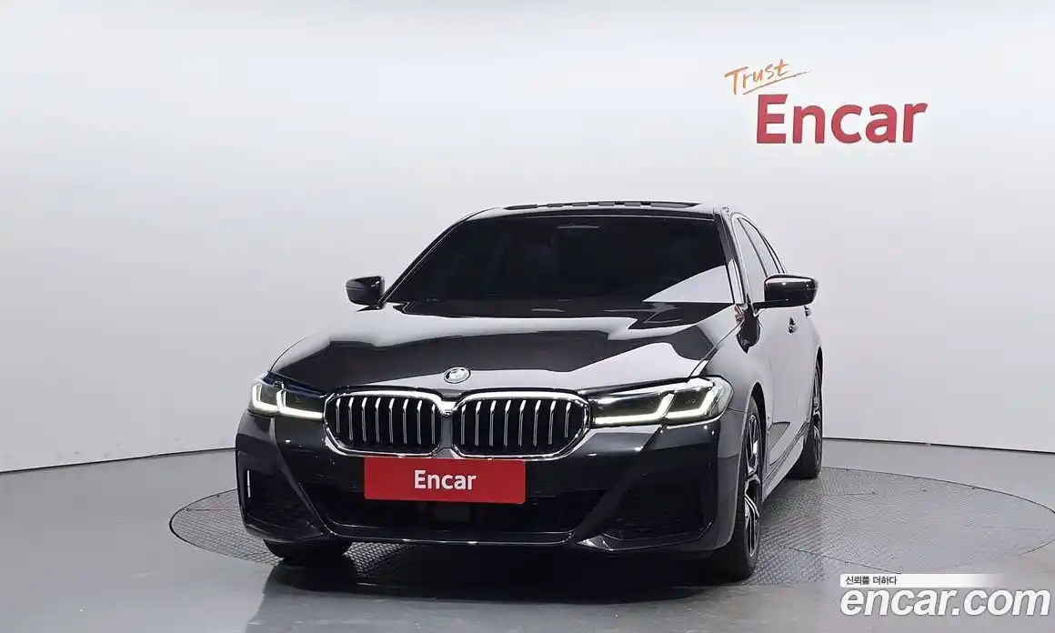BMW 5-Series 2023 2.0 гидро, фото 3