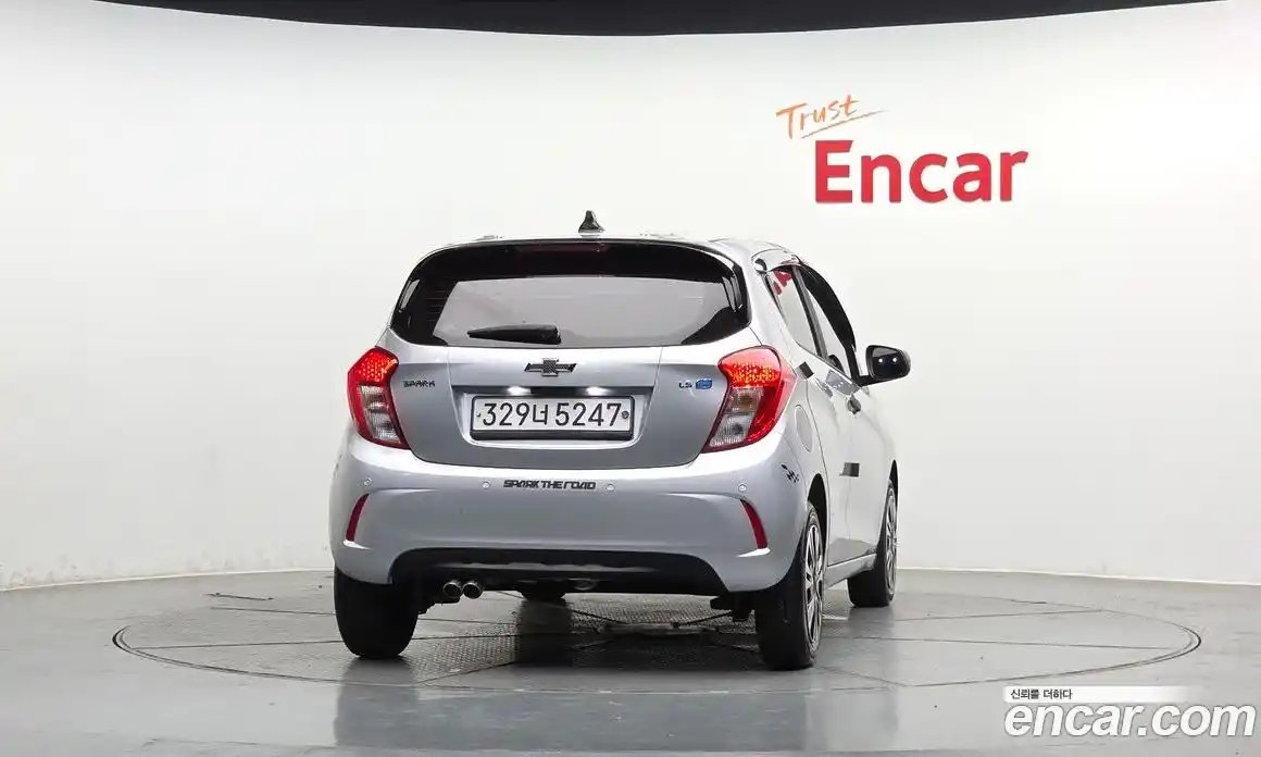 Chevrolet Spark 2016 1.0 гидро, фото 4