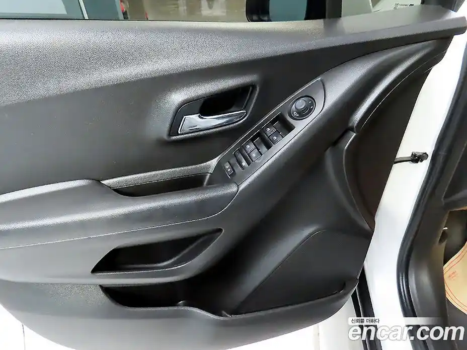 Chevrolet Trax 2020 1.4 гидро, фото 16