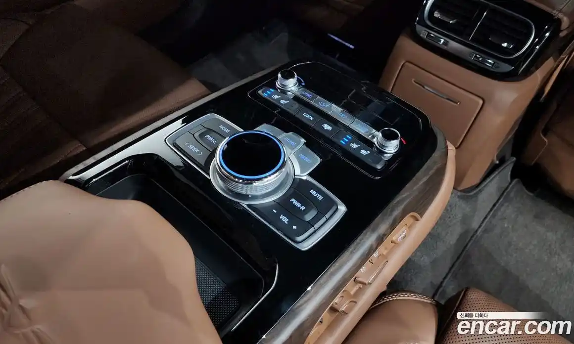 Genesis G90 2019 3.8 гидро, фото 25