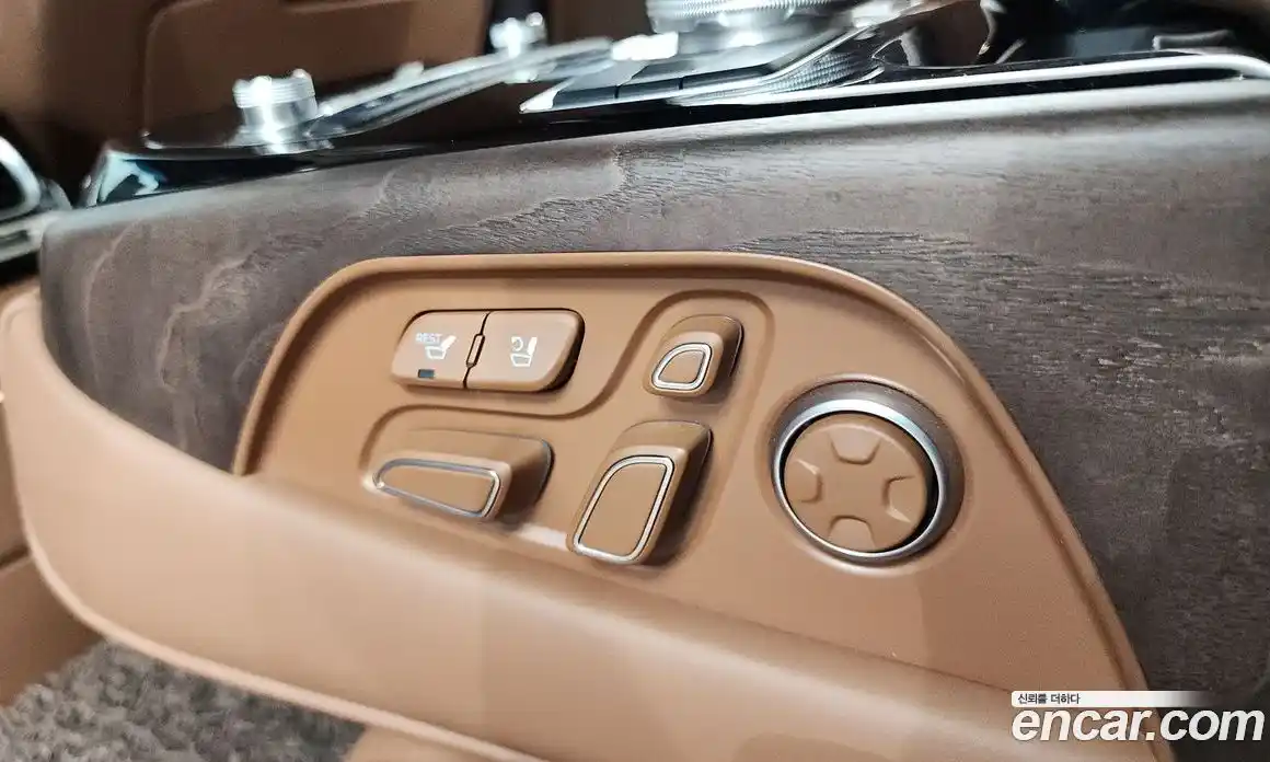 Genesis G90 2021 5.0 гидро, фото 23