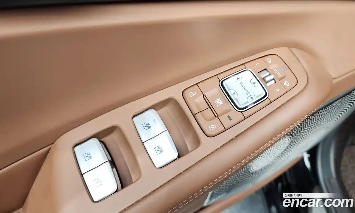 Genesis G90 2021 5.0 гидро, фото 41