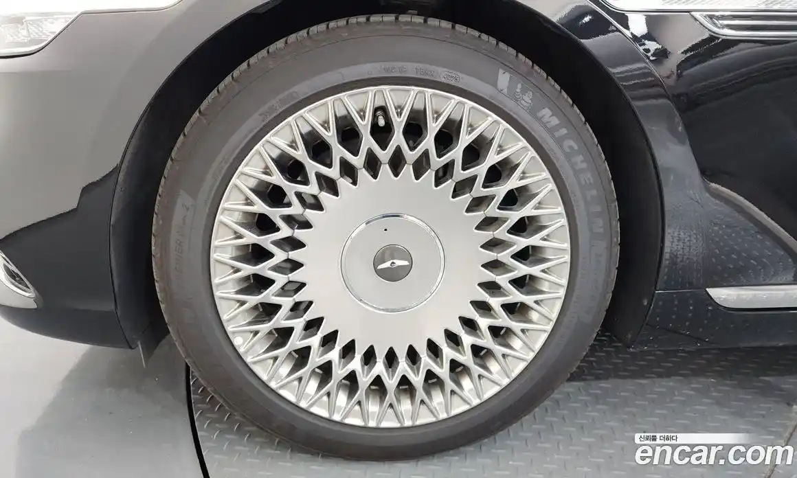 Genesis G90 2021 5.0 гидро, фото 5