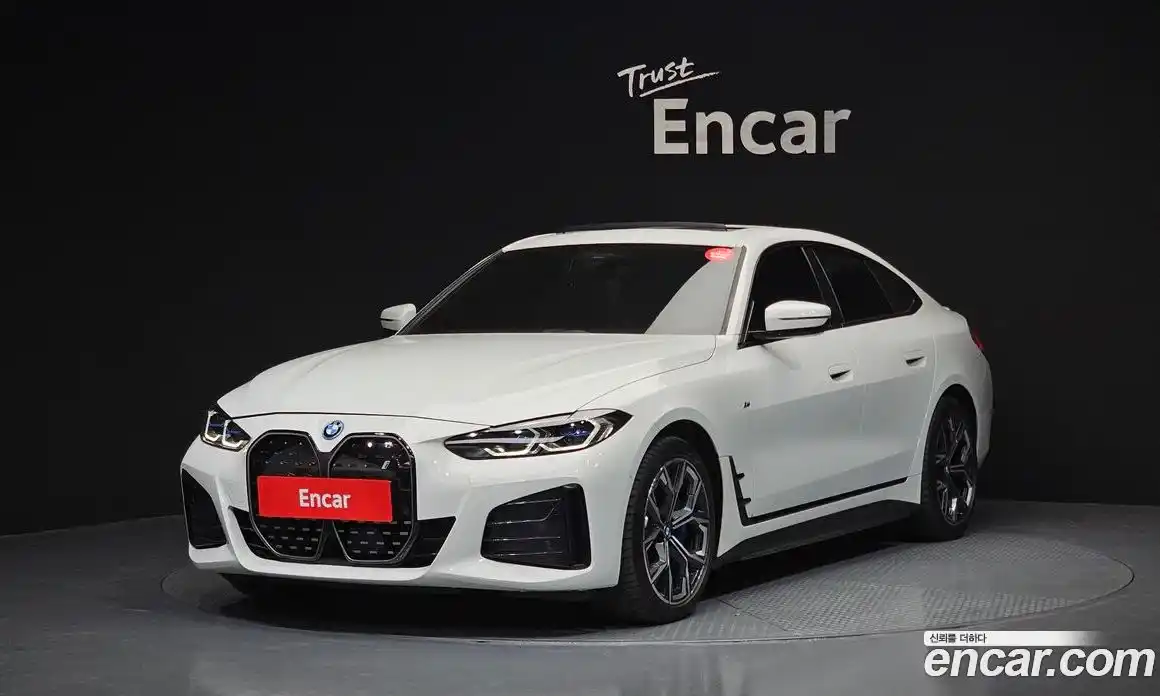 BMW i4 2023 0.2 гидро, фото 1