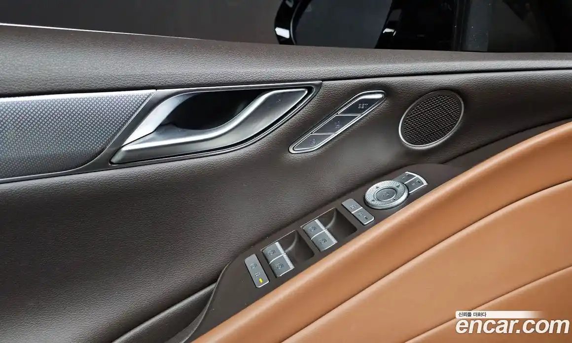 Genesis G80 2024 2.5 автомат (гидро), фото 27