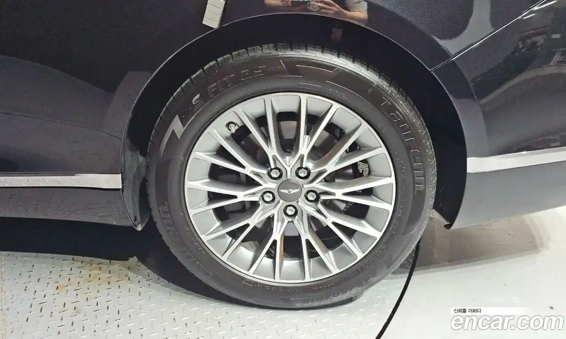 Genesis G80 2024 2.5 автомат (гидро), фото 7