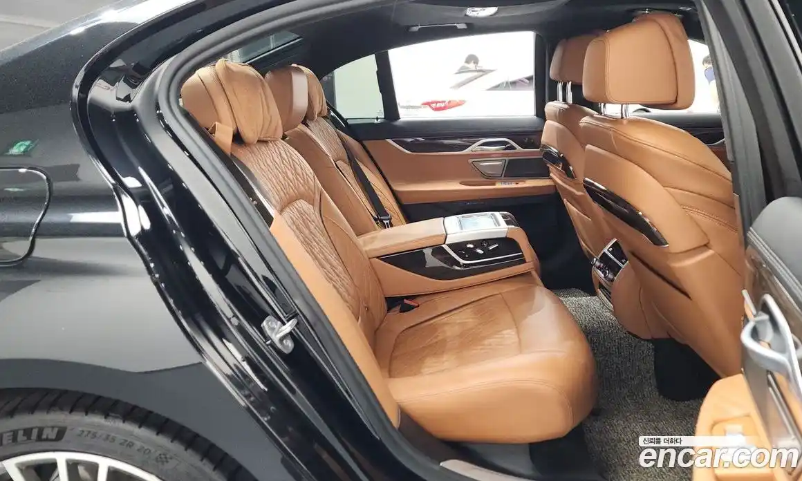 BMW 7-Series 2021 3.0 гидро, фото 17