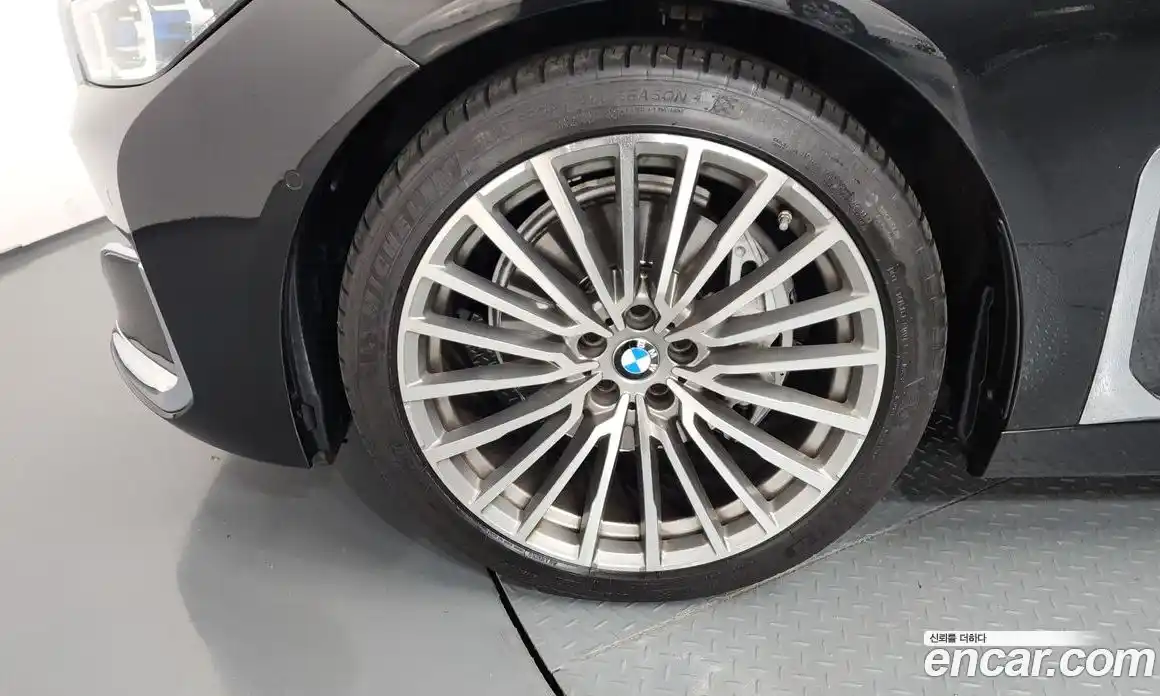 BMW 7-Series 2021 3.0 гидро, фото 5