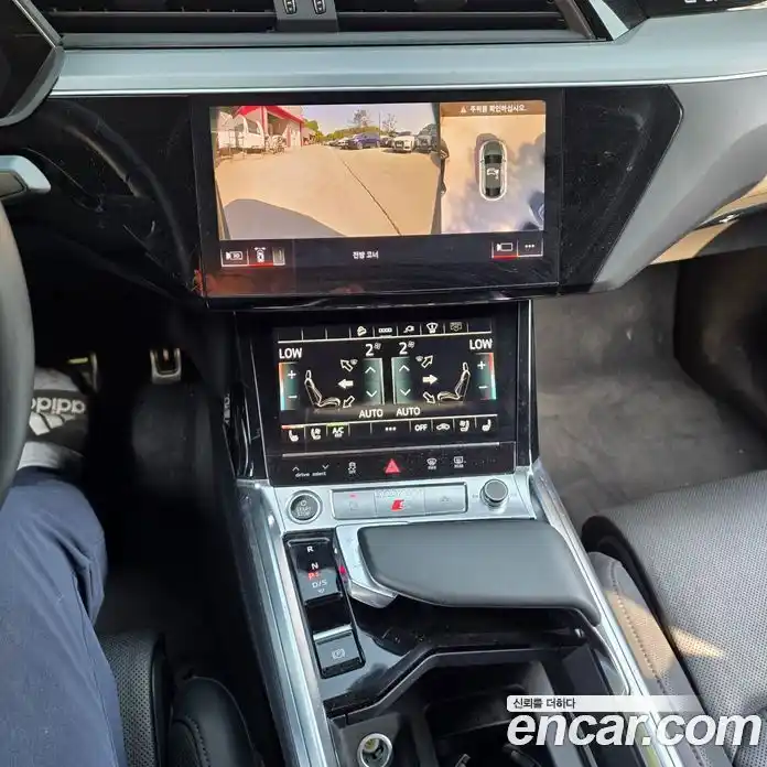 Audi e-tron 2021 0.2 автомат (гидро), фото 18