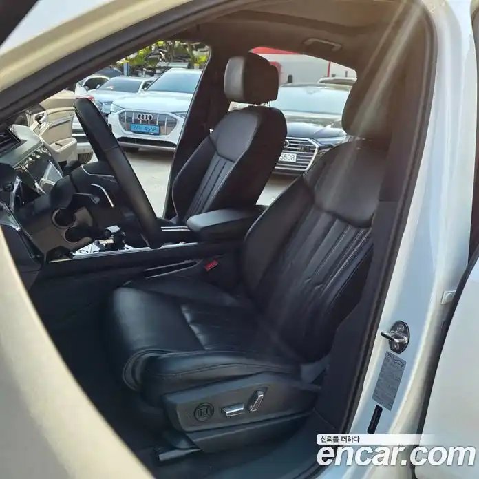 Audi e-tron 2021 0.2 автомат (гидро), фото 10