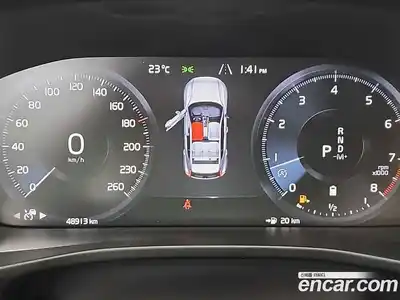 Volvo XC40 2022 2.0 автомат (гидро), миниатюра 6
