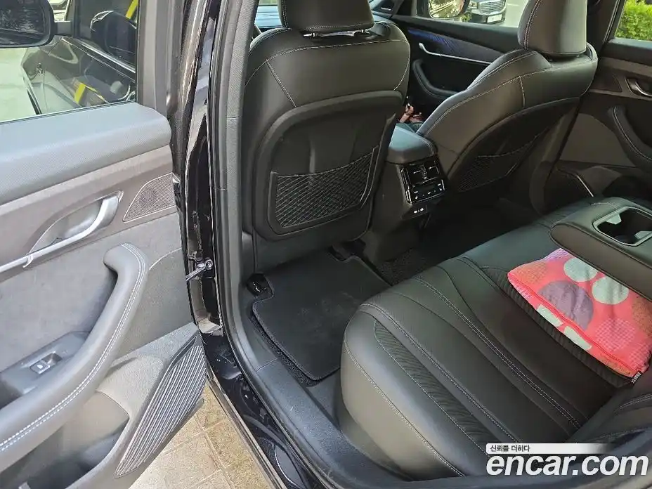 Renault Grand Koleos 2025 1.5 гидро, фото 17