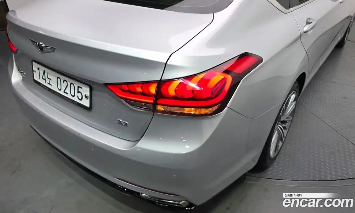 Genesis G80 2016 3.3 автомат (гидро), фото 9