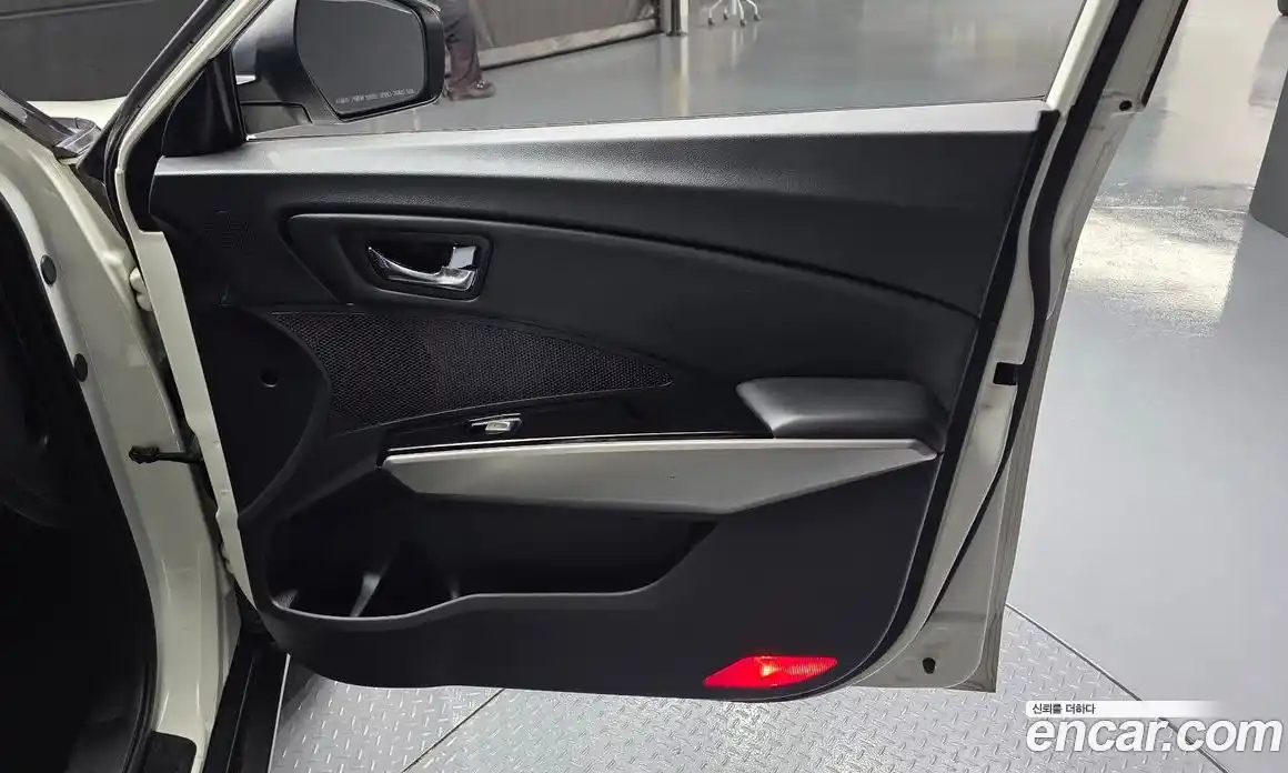 SsangYong TIBOLI 2016 1.6 гидро, фото 14