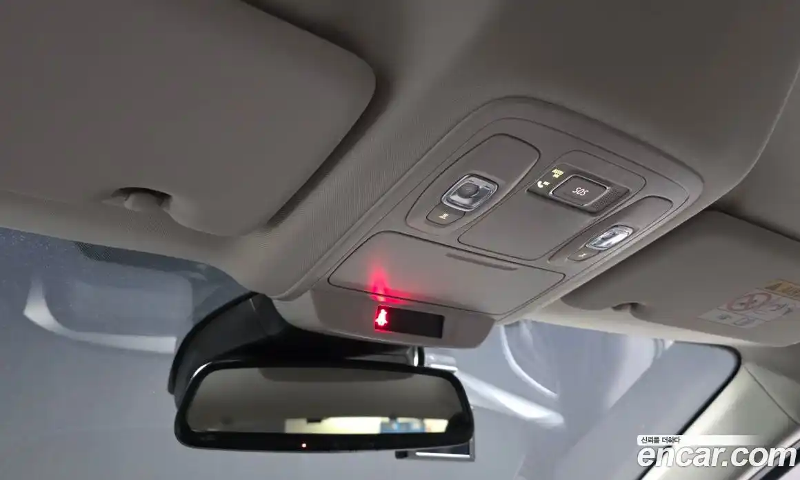 Renault SM6 2022 1.3 гидро, фото 18