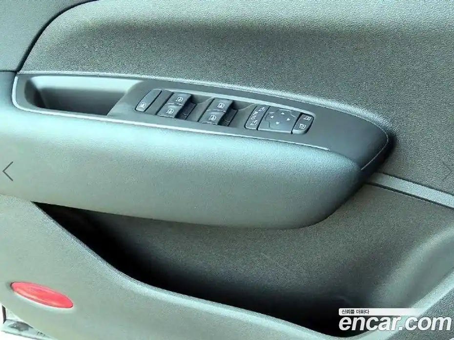 Renault QM6 2026 2.0 гидро, фото 11