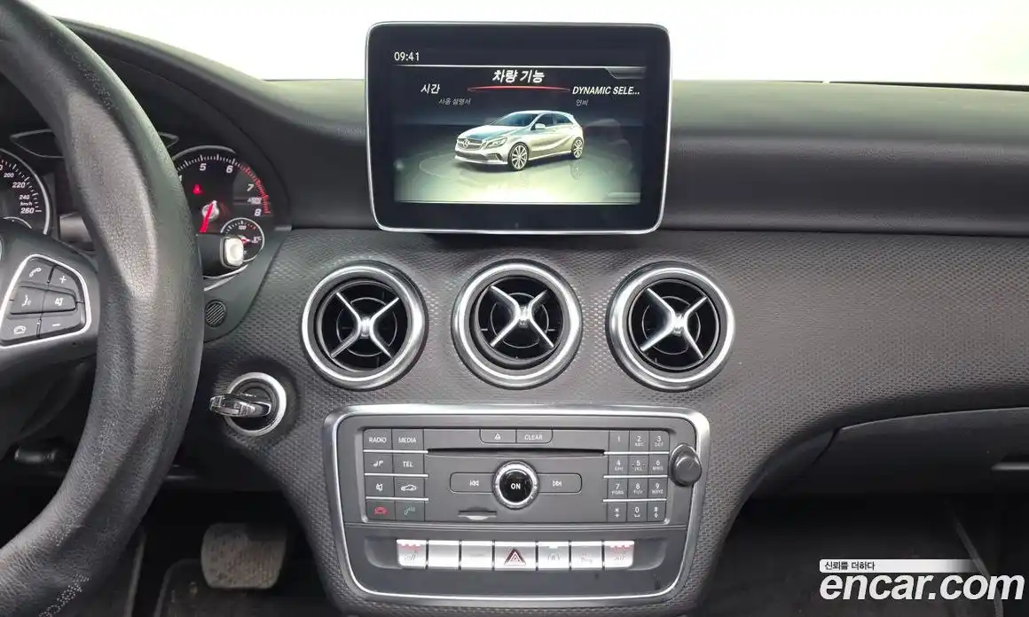 Mercedes-Benz A-Class 2016 1.6 гидро, фото 14