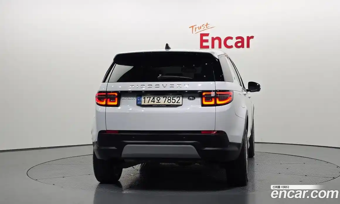 Land Rover Discovery Sport 2021 2.0 автомат (гидро), фото 4