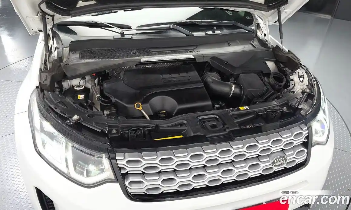 Land Rover Discovery Sport 2021 2.0 автомат (гидро), фото 6