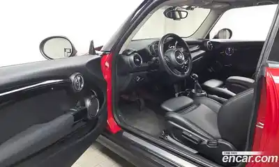 Mini Cooper 2016 1.5 автомат (гидро), миниатюра 11