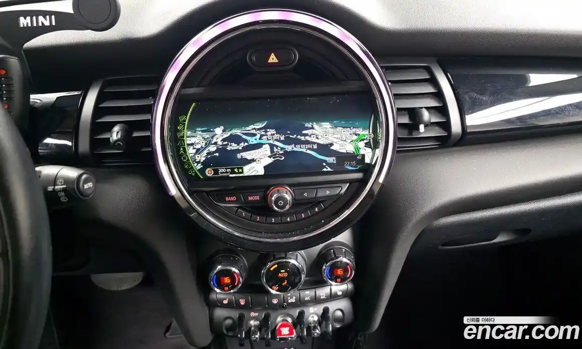 Mini Cooper 2016 1.5 автомат (гидро), фото 15