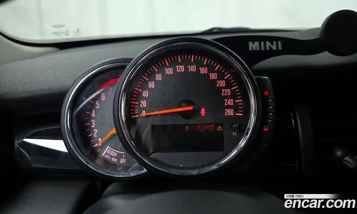Mini Cooper 2016 1.5 автомат (гидро), фото 8