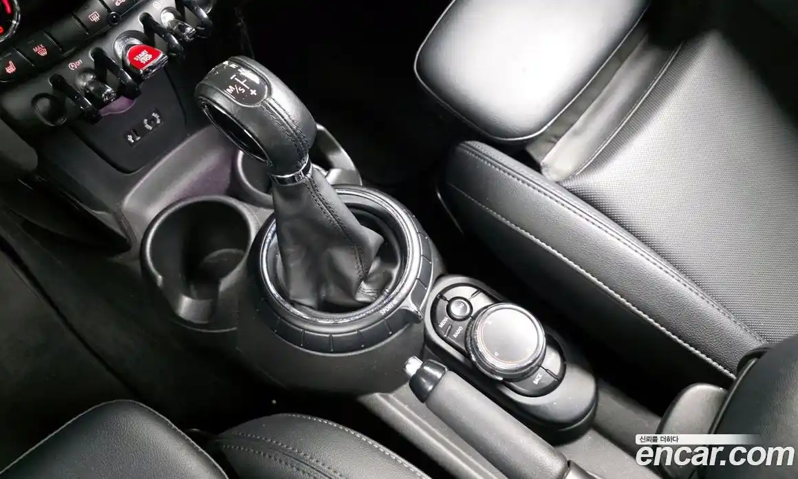 Mini Cooper 2016 1.5 автомат (гидро), фото 9