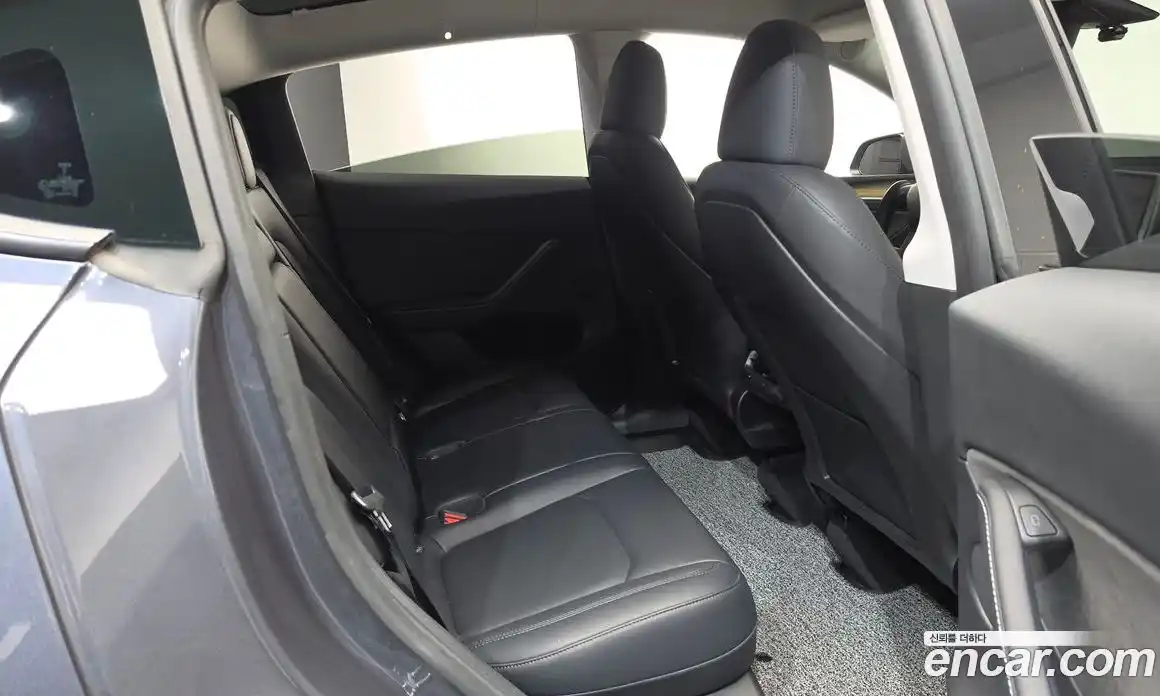 Tesla Model Y 2023 0.2 гидро, фото 16