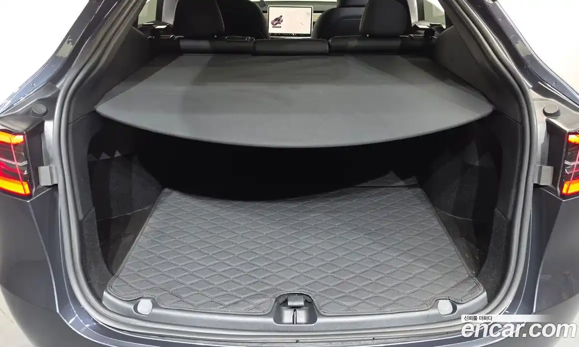 Tesla Model Y 2023 0.2 гидро, фото 22