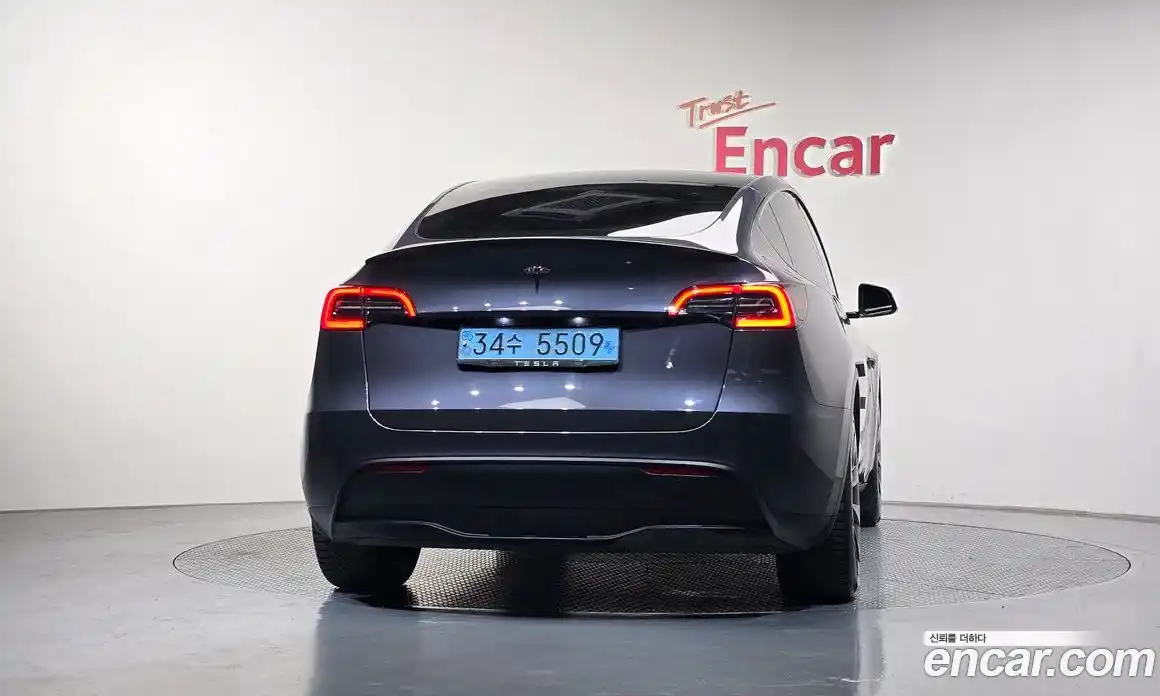 Tesla Model Y 2023 0.2 гидро, фото 3